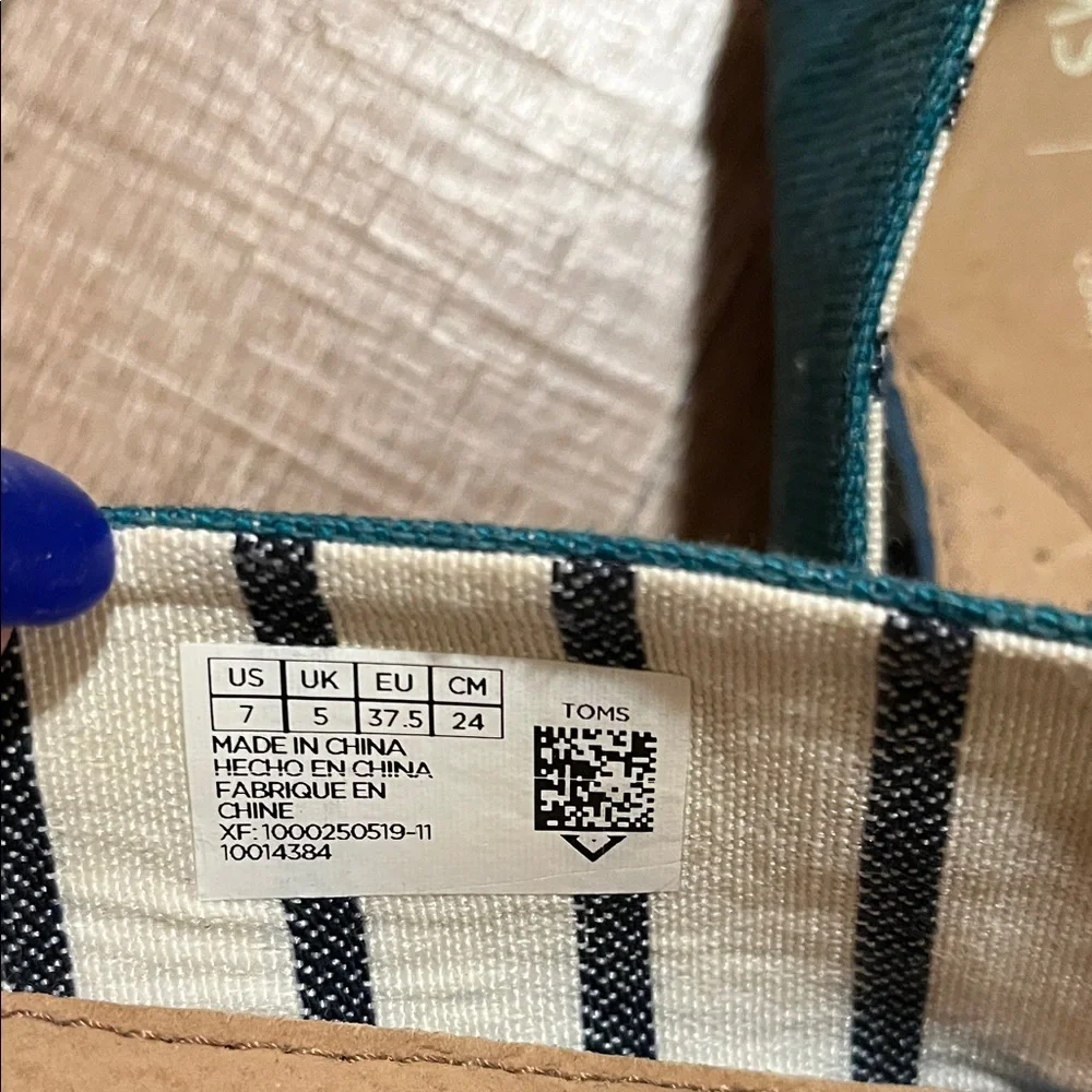 Toms Teal Canvas Flats Size 7